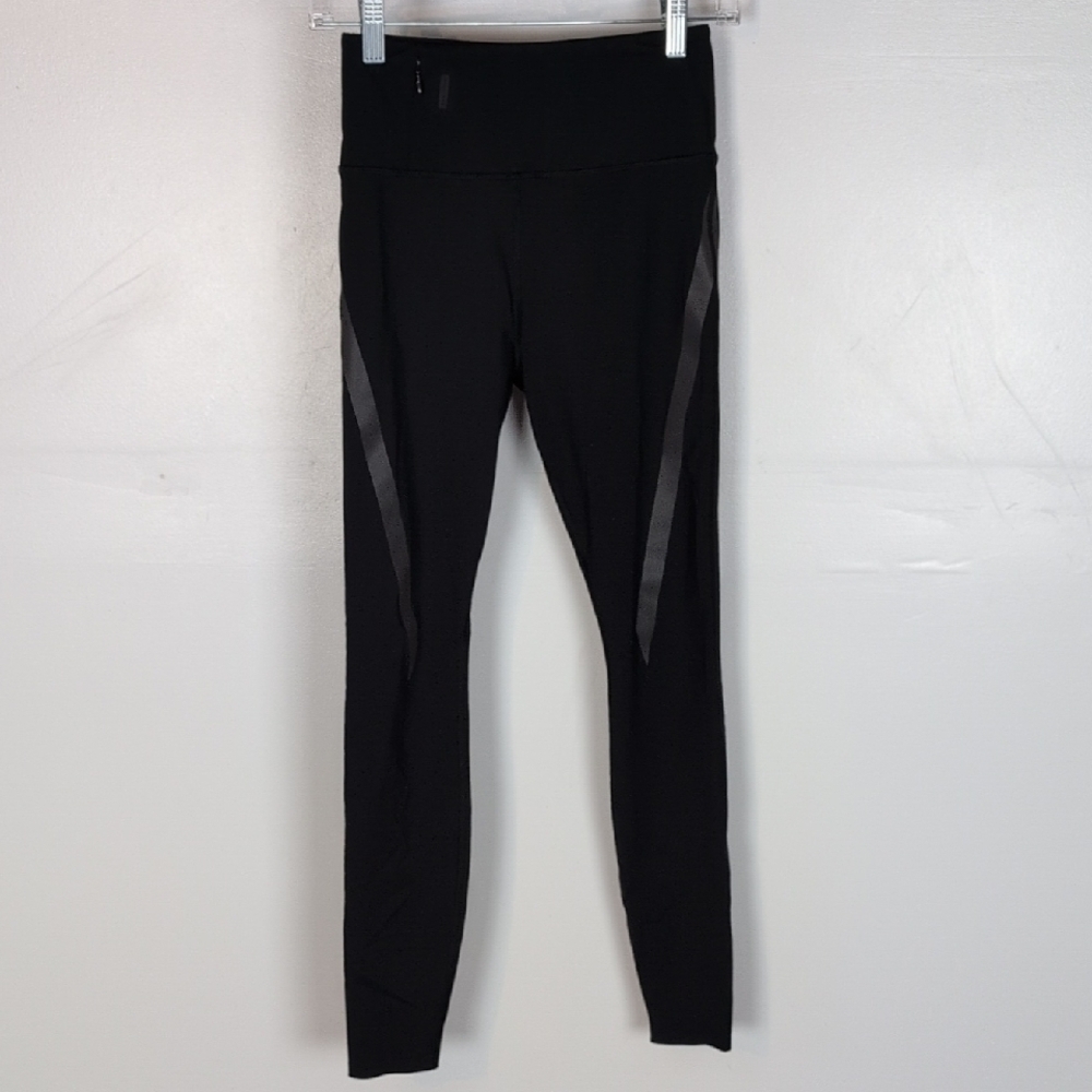 Rhone x Equinox Hotels Leggings